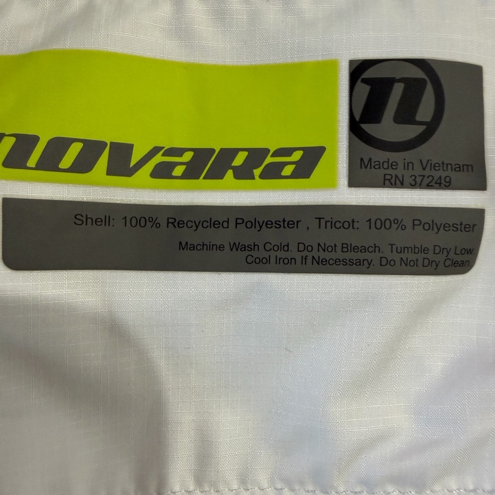 Novara Lightweight Packable Cycling Windbreaker J… - image 4